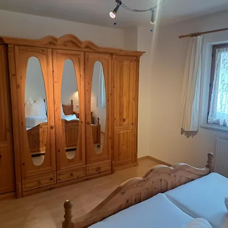 Haus Georg マイヤーホーフェン